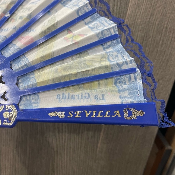 Decor or Hand Fan New From Spain - Picture 6 of 9